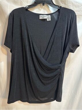Kathy Ireland Women's Black Draped  Short Sleeve Top